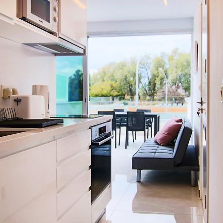 Phaedrus Living - Seaside Luxury Flat Harbour 109 Appartement Paphos Buitenkant foto