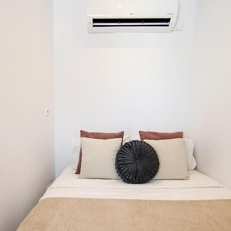 Phaedrus Living - Seaside Luxury Flat Harbour 109 Appartement Paphos Buitenkant foto