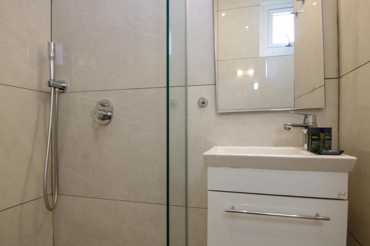 Phaedrus Living - Seaside Luxury Flat Harbour 109 Appartement Paphos Buitenkant foto